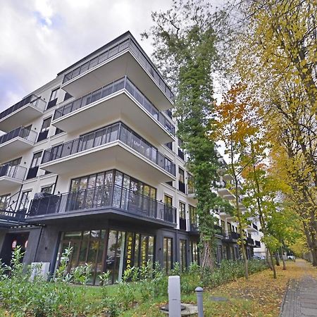 Osiedle Seaside Garden - Apartamenty Bryza Z Garazem, 100M Od Promenady Świnoujście Exterior foto