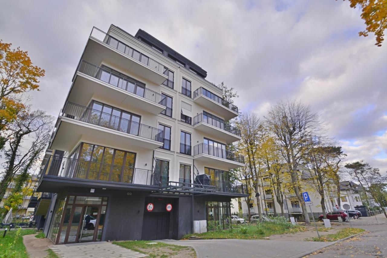 Osiedle Seaside Garden - Apartamenty Bryza Z Garazem, 100M Od Promenady Świnoujście Exterior foto